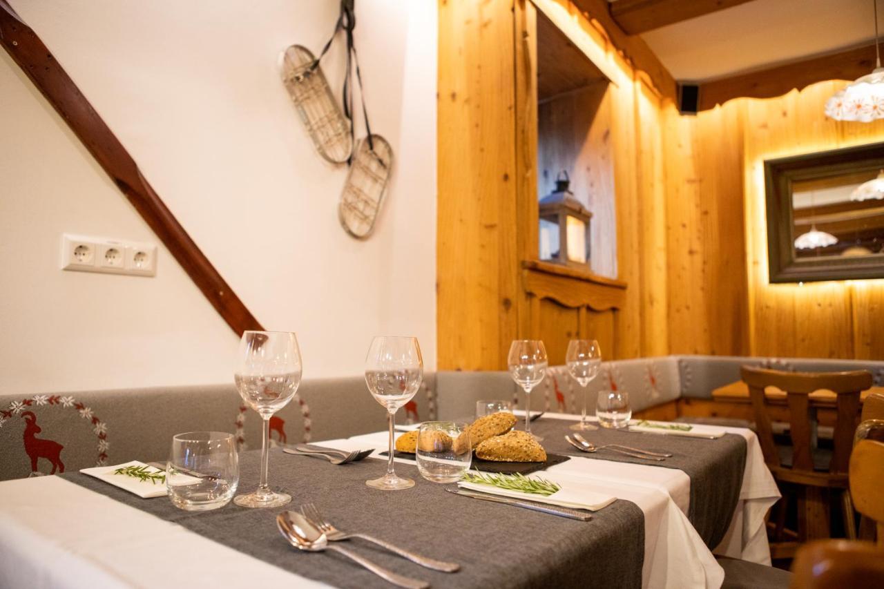 Hotel Wildrose Neukirchen am Grossvenediger Ngoại thất bức ảnh